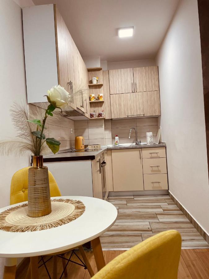 Apartman Royal 1 多博伊 外观 照片