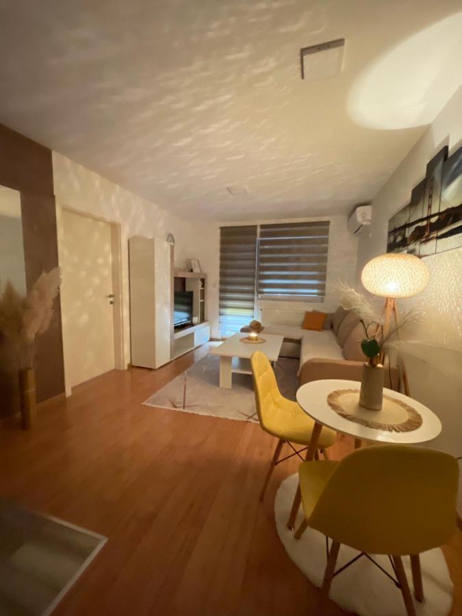 Apartman Royal 1 多博伊 外观 照片